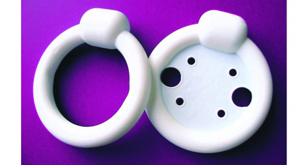 Pessaire en silicone souple en forme d'anneau avec bouton